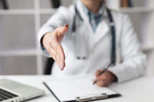 https://ycmedicalcentre.ca/wp-content/uploads/2021/09/close-up-doctor-waiting-shake-patients-hand-509x339.jpg