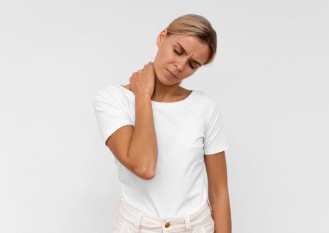 https://ycmedicalcentre.ca/wp-content/uploads/2021/09/Neck_Pain-477x339.jpg