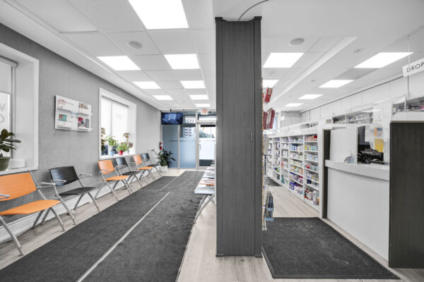 Yonge Cummer Medical Centre (6)